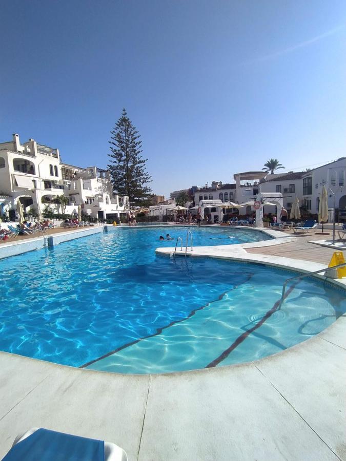 Apartmán Pueblo Evita Pres De La Avec Piscine *